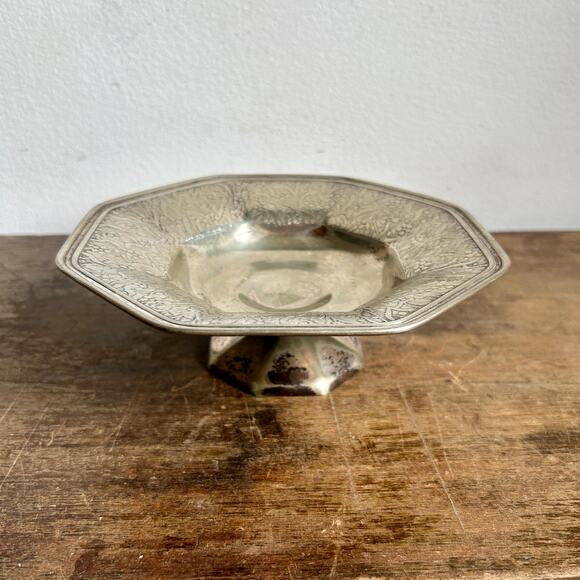 Vintage Petite Rustic Silver Plated Pedestal Bowl | Candy Ring Soap Octagonal - Picture 1 of 6